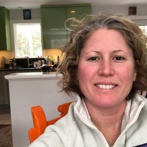 Meet your Posher, Liz